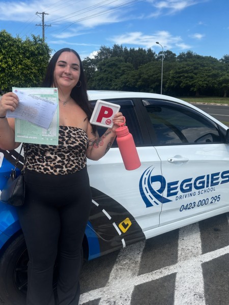 Driving test day preparation lesson in Wollongong with Reggie’s Driving School helping a learner get ready for the NSW driving test